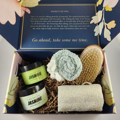 Oasis Home Spa Gift Box with Body Butter, Shea Butter Sugar Scrub, and More